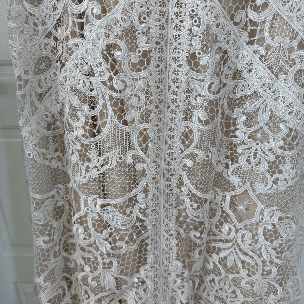 Tara Lauren Spring 2017 Strapless Lace Over Satin with Train Wedding Dress Sz 10 - Picture 6 of 15